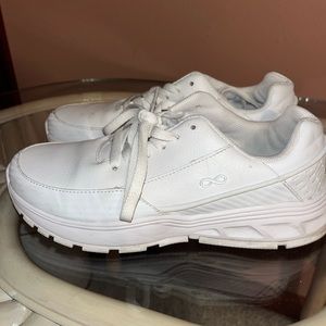Infinity by Cherokee 👟 Women’s Flow Athletic Shoe Size 8.5 👩‍⚕️